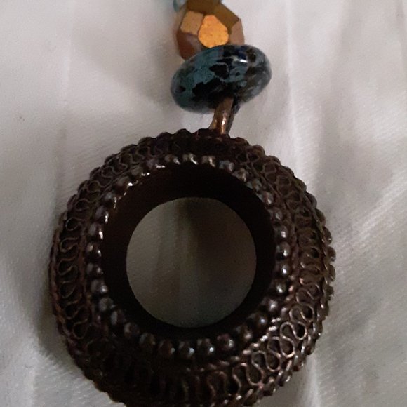 Blue Iridescent Seed Bead Necklace - Picture 10 of 13